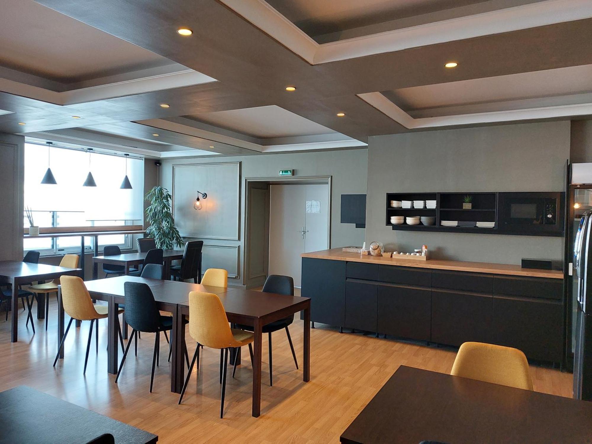 Cit'Hotel L'Europe - Cholet Gare Ngoại thất bức ảnh