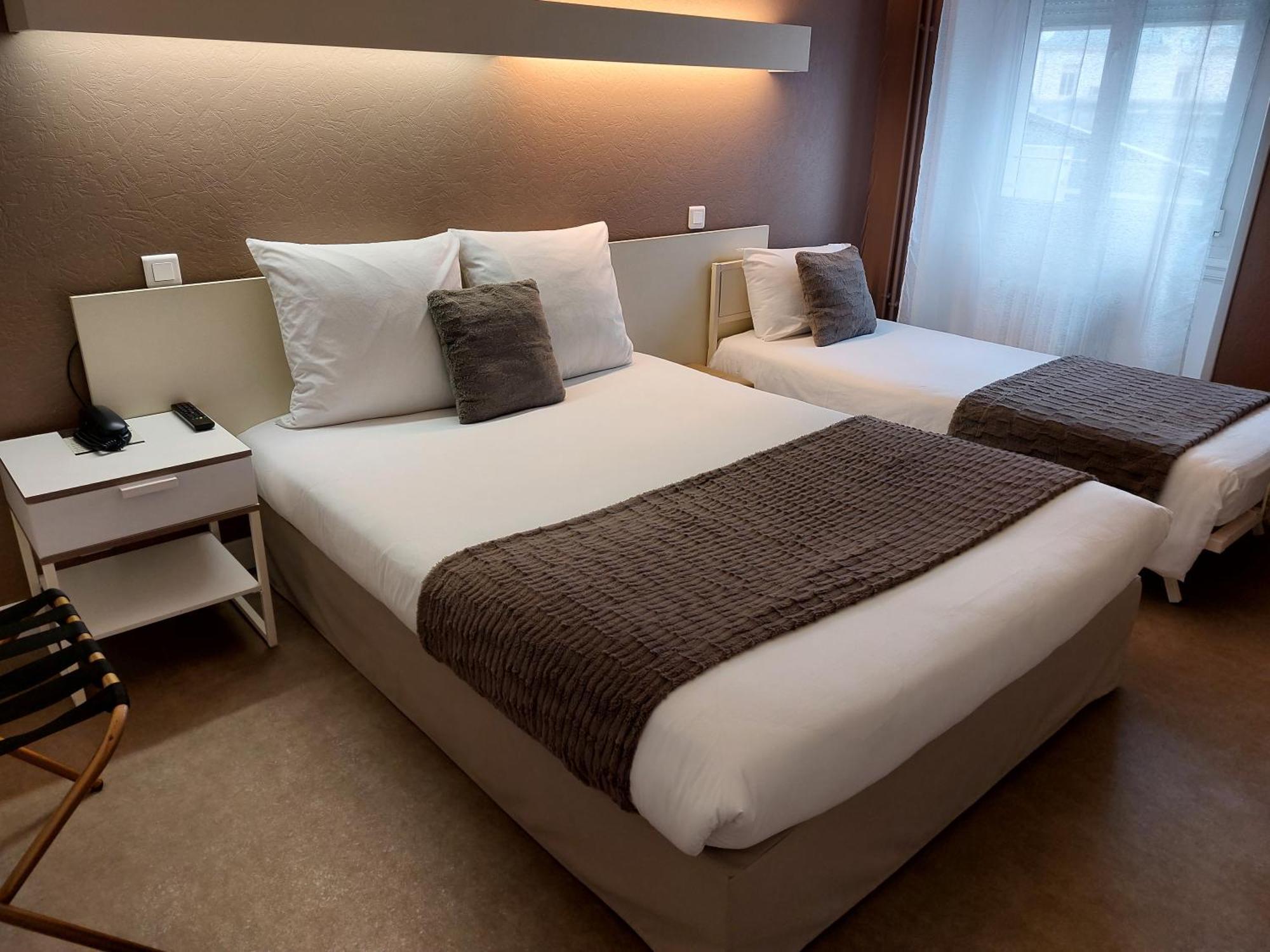 Cit'Hotel L'Europe - Cholet Gare Ngoại thất bức ảnh