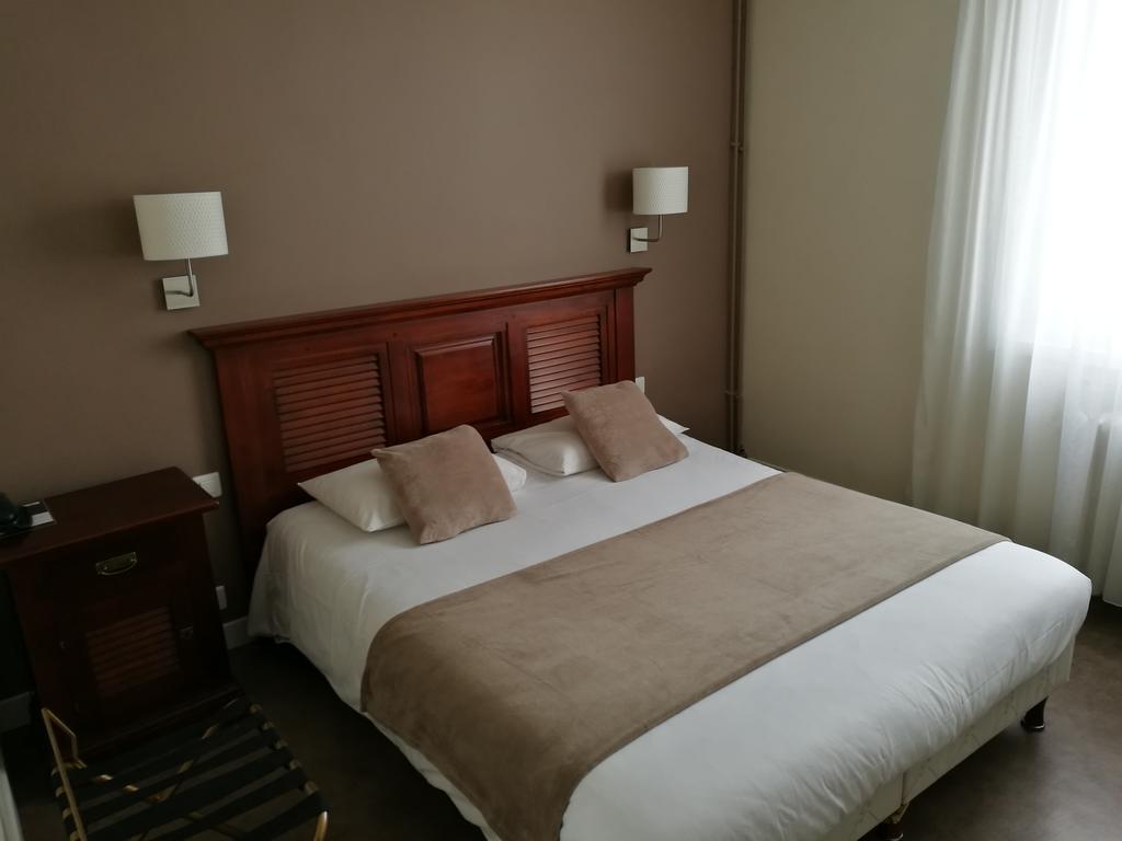 Cit'Hotel L'Europe - Cholet Gare Ngoại thất bức ảnh